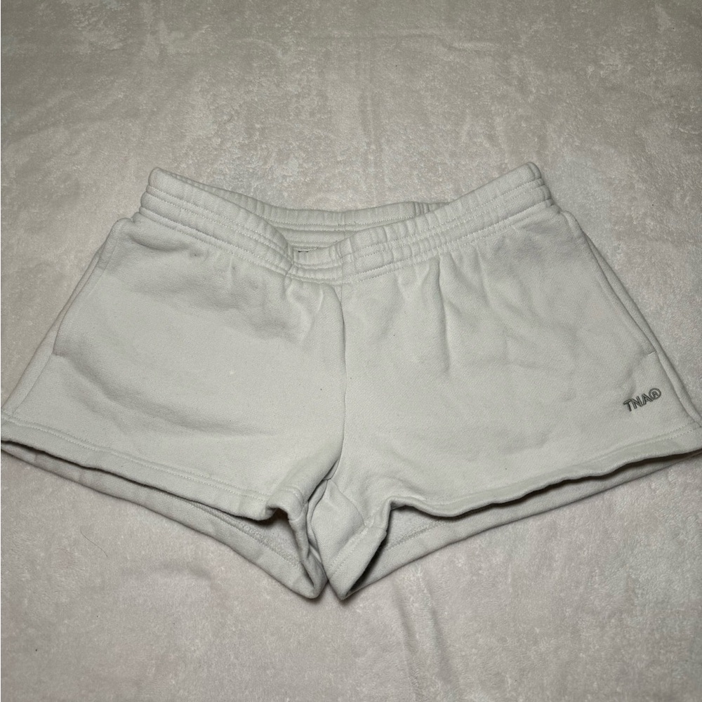 Aritzia Cozy Fleece Boyfriend Fit Sweatshorts​​​